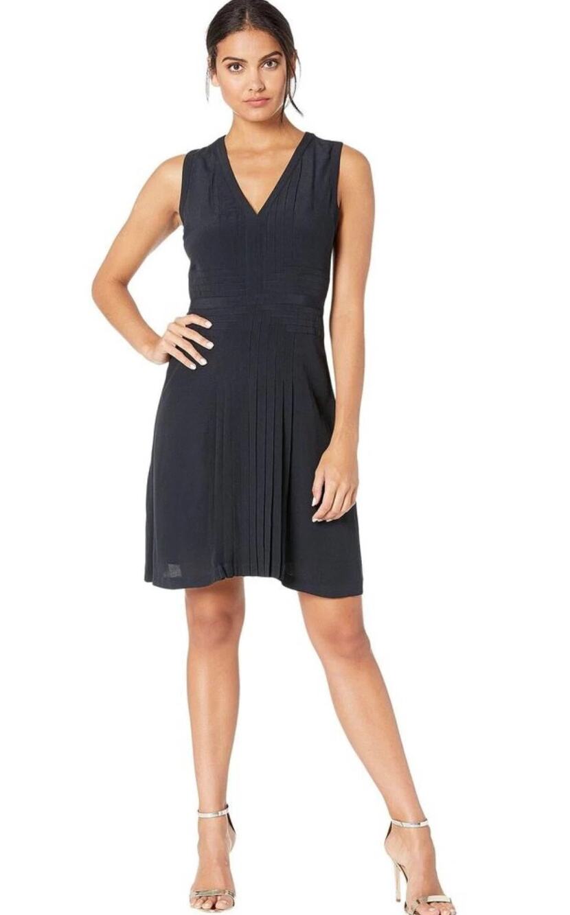6 sleeveless V-neck Norice dress Equipment pleated LBD Mini Short Minimalist Lux